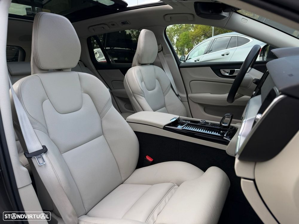 Volvo V60 2.0 T6 AWD TE Inscription - 23