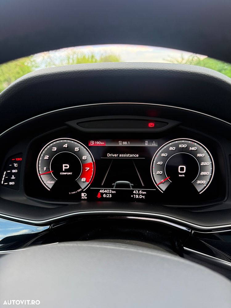 Audi Q7 55 TFSI quattro Tiptronic S line - 10