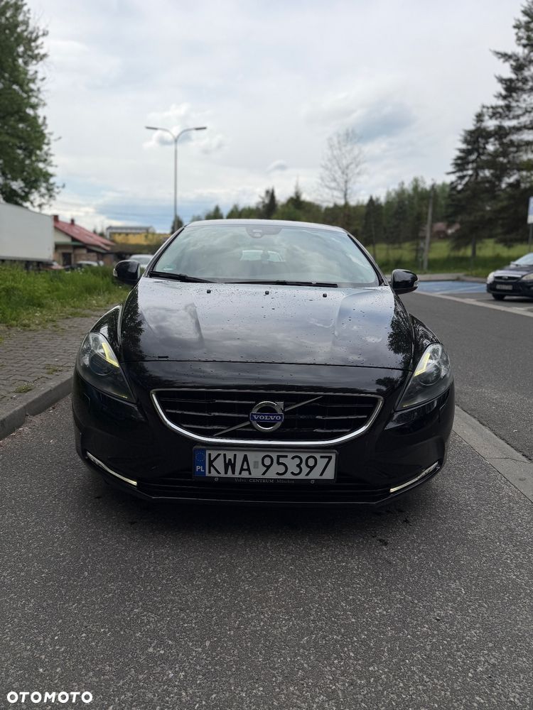 Volvo V40 D2 Powershift Momentum - 2