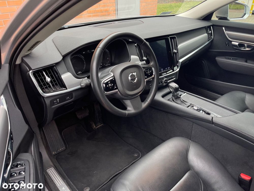 Volvo S90 D4 Momentum - 10