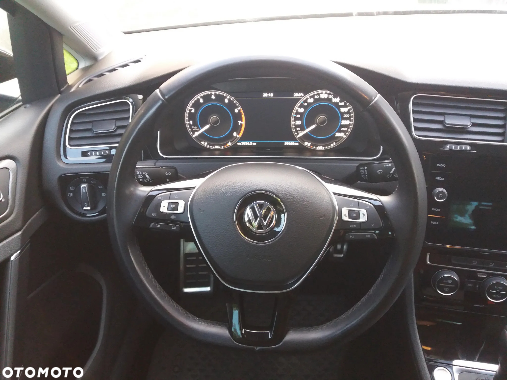 Volkswagen Golf VII 1.5 TSI BMT Evo IQ Drive DSG - 16