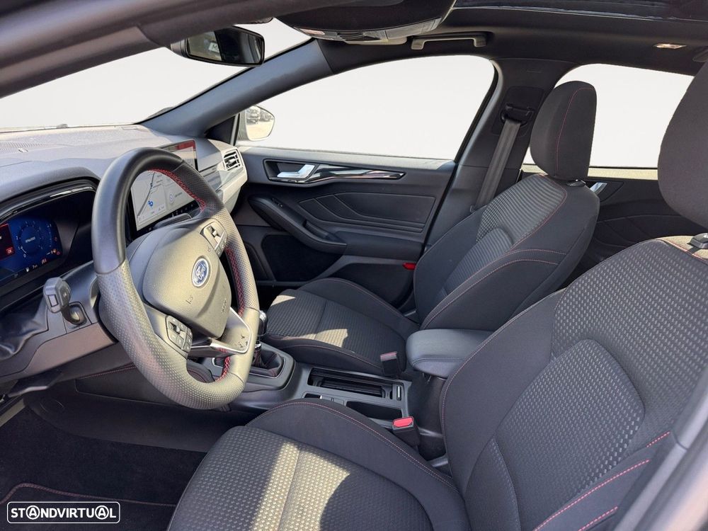 Ford Focus SW 1.0 EcoBoost MHEV ST-Line X - 9