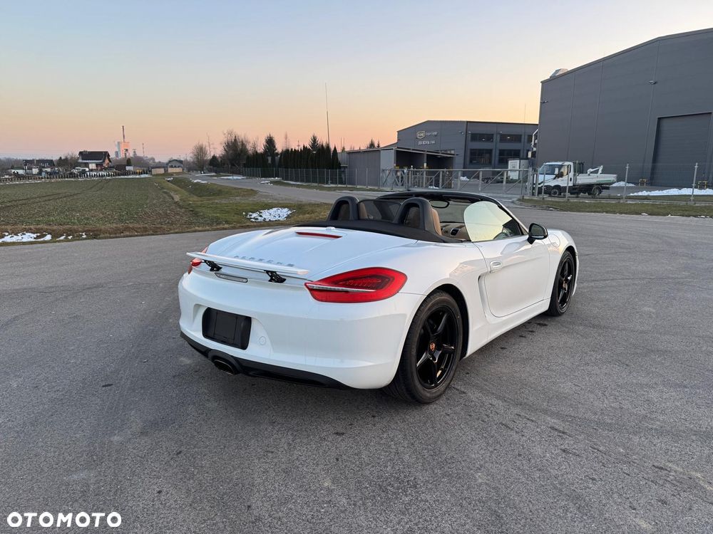 Porsche Boxster Black Edition PDK - 13
