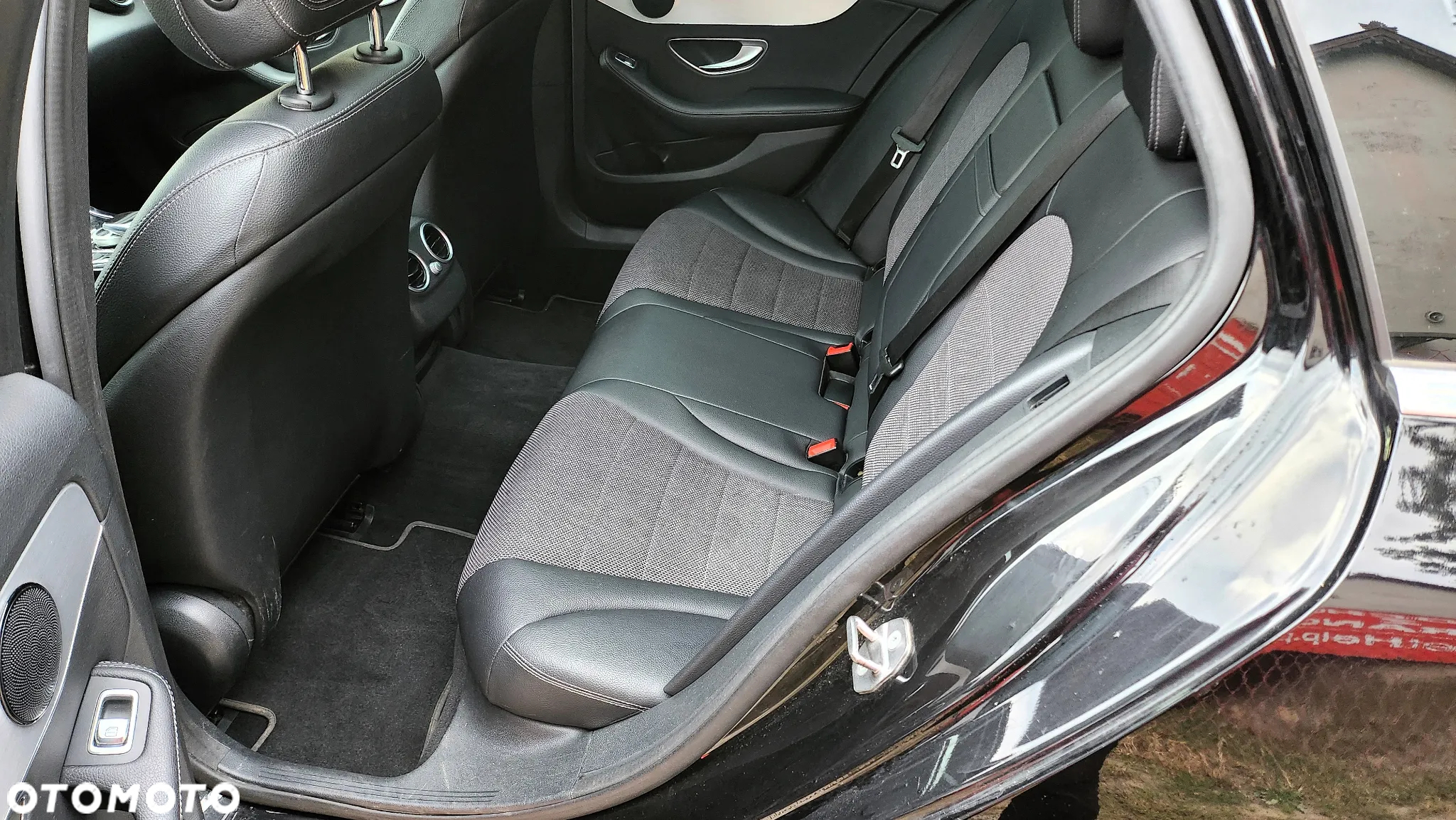 Mercedes-Benz Klasa C 180 T 7G-TRONIC - 7