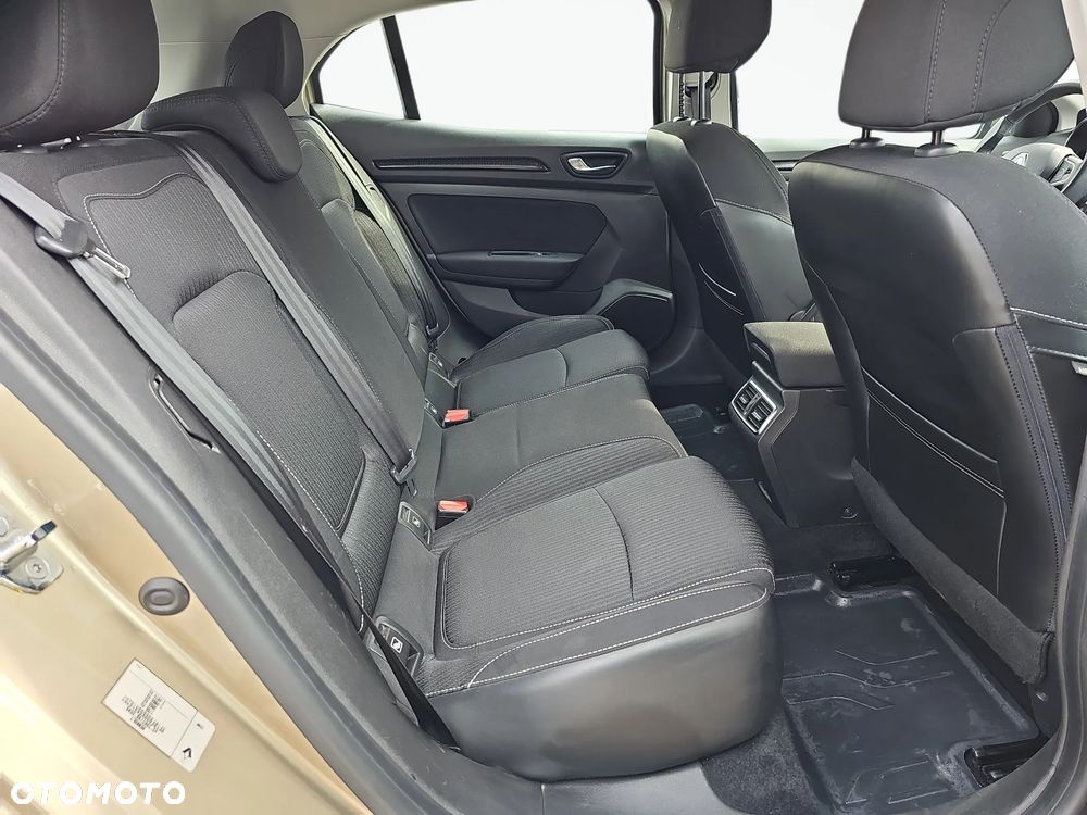 Renault Megane 1.6 SCe Zen - 20