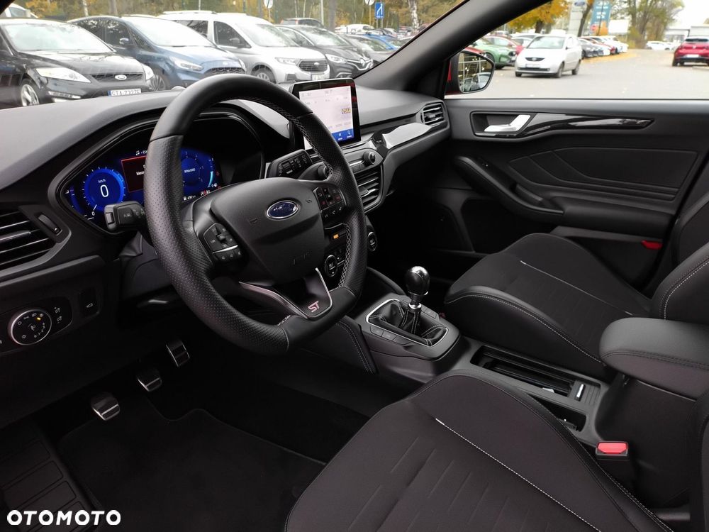 Ford Focus 2.0 EcoBlue ST - 11