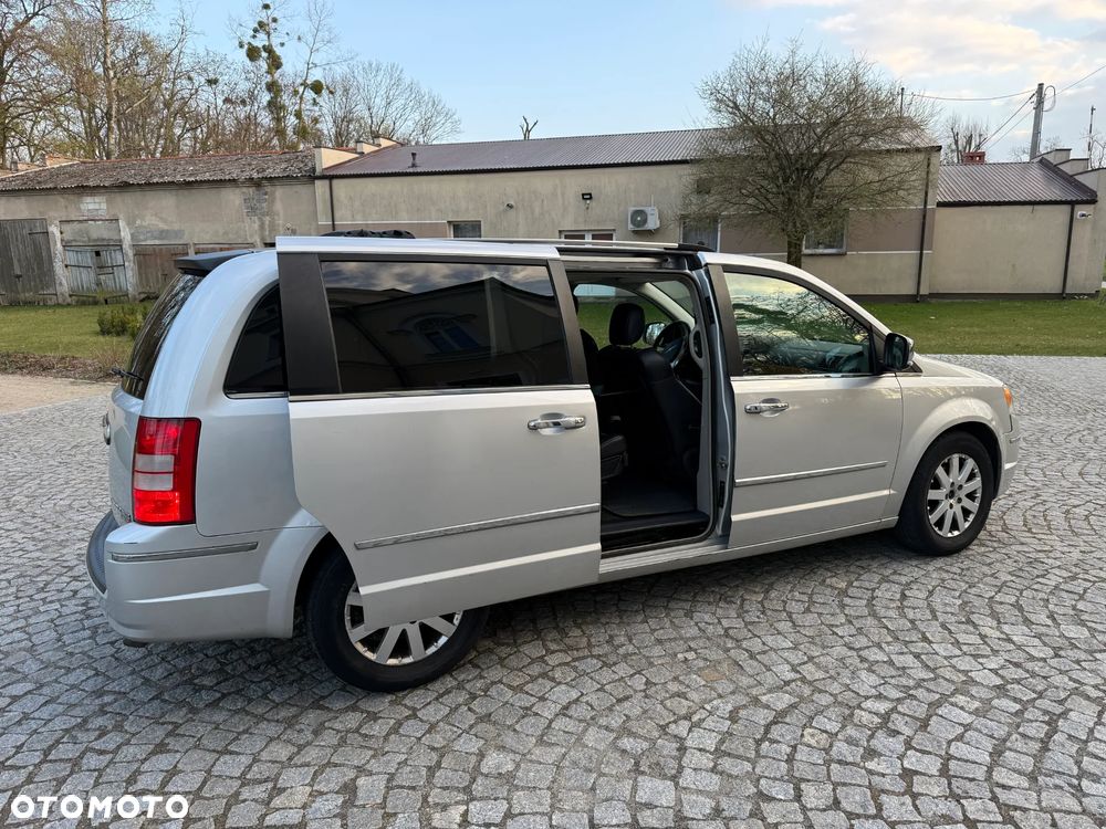 Chrysler Grand Voyager 2.8 CRD Limited - 8