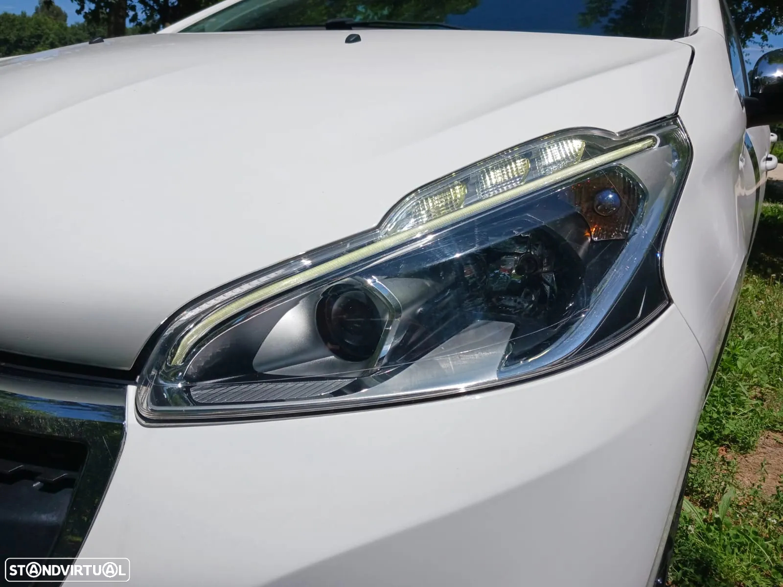 Peugeot 208 1.2 PureTech Active - 8