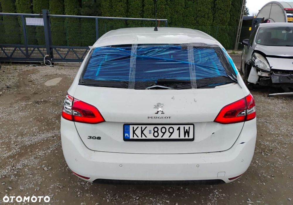 Peugeot 308 - 21