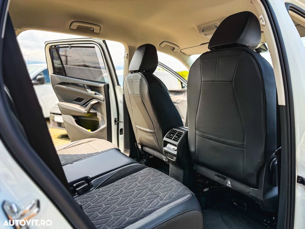 Volkswagen Tayron 1.5 TSI DSG PHEV Life - 19