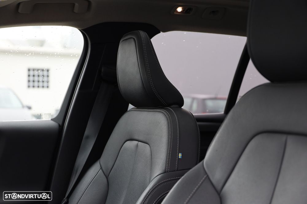 Volvo XC 40 2.0 B4 Inscription - 8