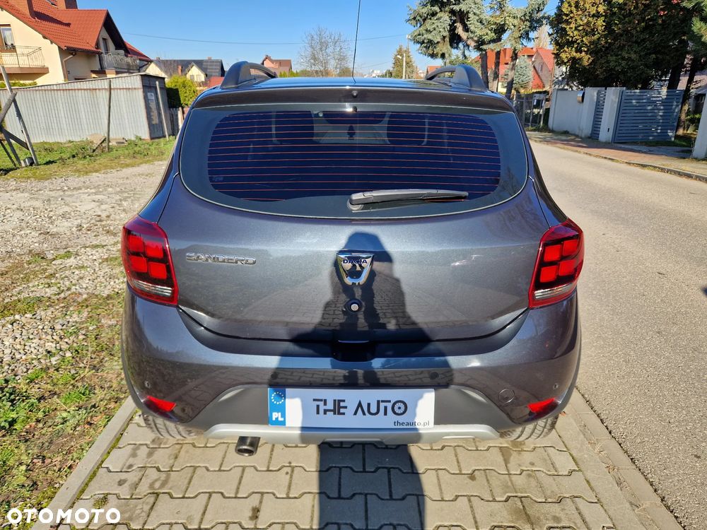 Dacia Sandero 0.9 TCe Laureate - 36