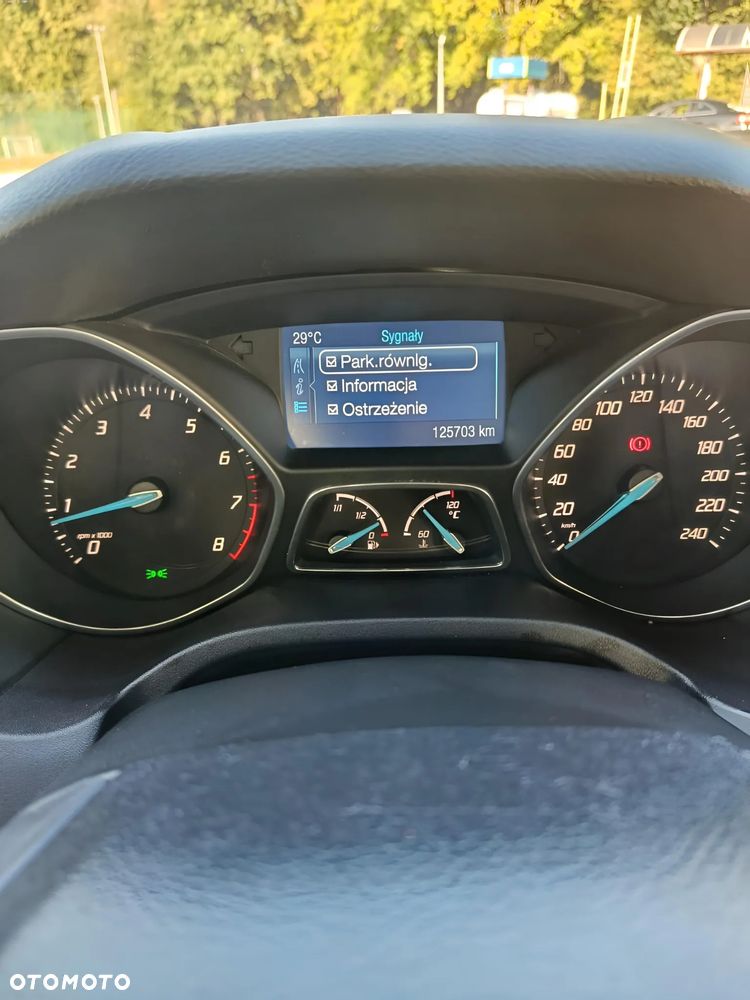 Ford Focus - 27
