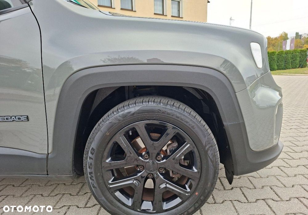 Jeep Renegade - 8