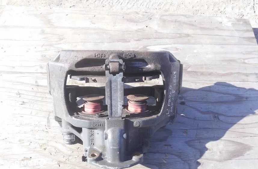 ZACISK HAMULCOWY LEWY PRZÓD DAF 95 105 XF 85 CF - 1