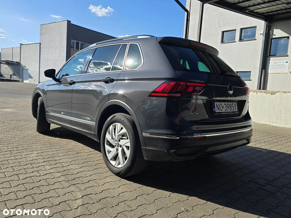 Volkswagen Tiguan 2.0 TDI SCR 4Mot Elegance DSG - 6