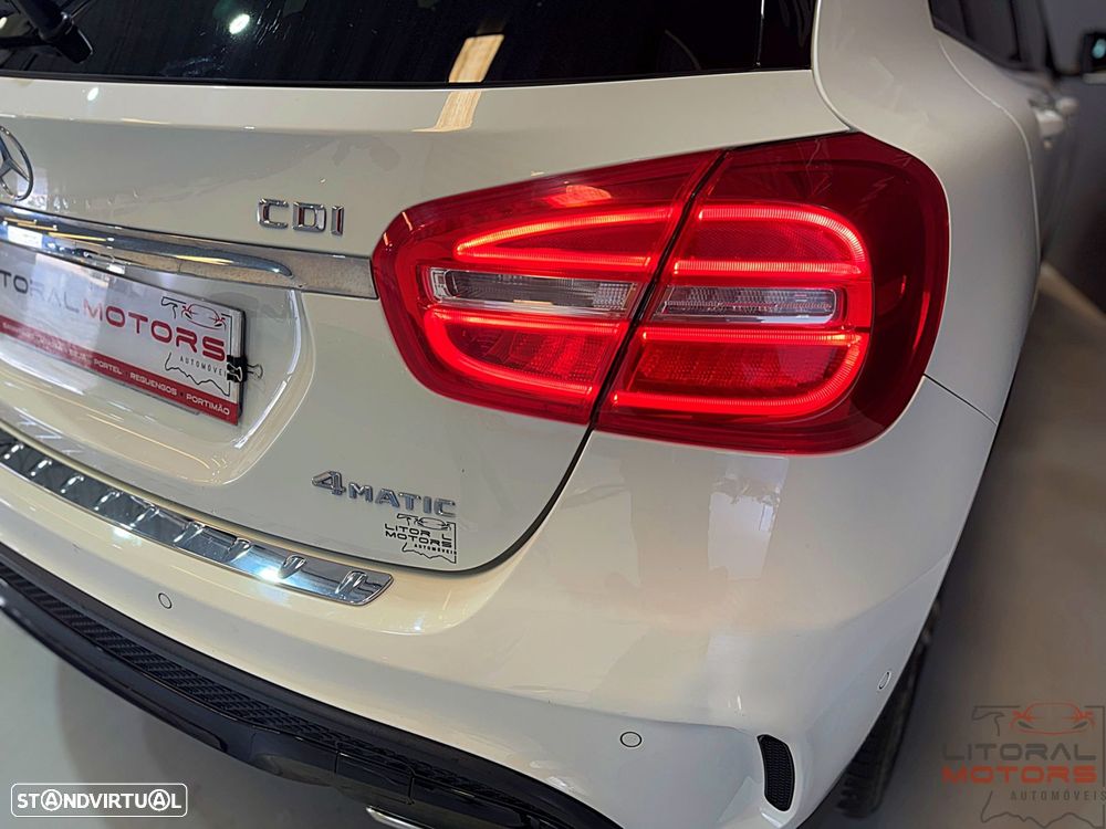 Mercedes-Benz GLA 220 CDI 4Matic 7G-DCT AMG Line - 13