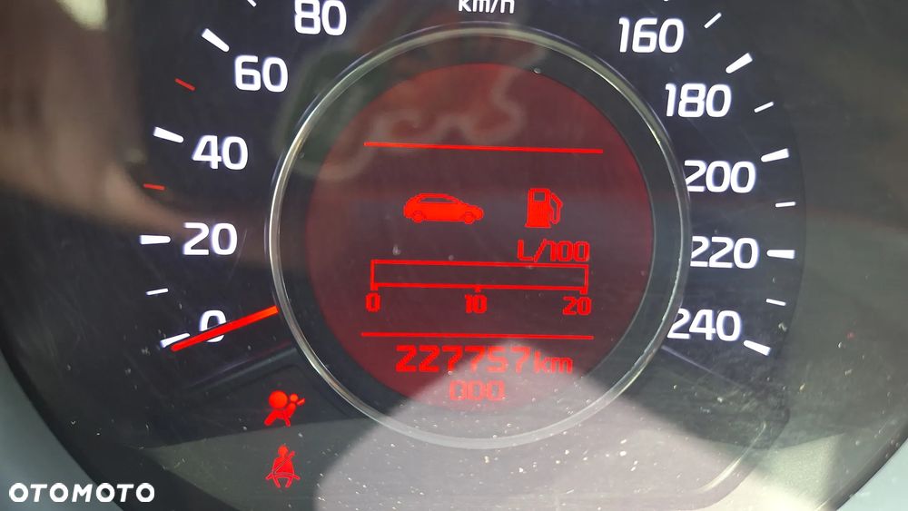 Kia Ceed 1.4 S - 13