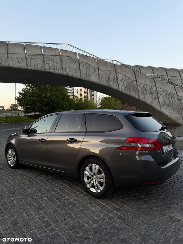 Peugeot 308 1.5 BlueHDi Allure S&S EAT8 - 5