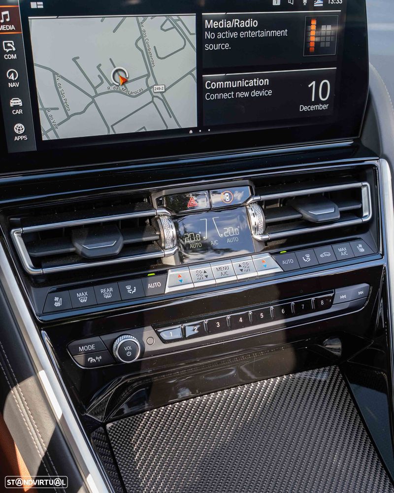 BMW M850i xDrive - 26