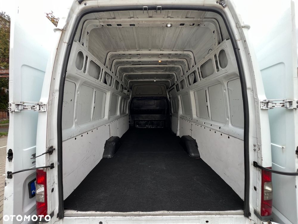 Ford Transit - 20
