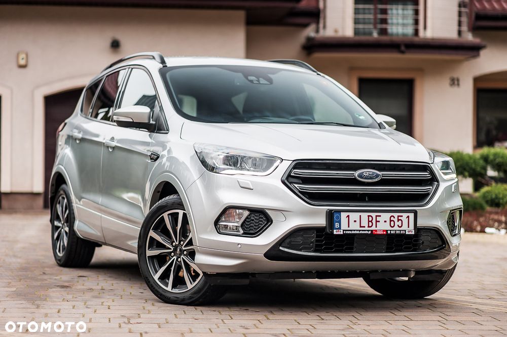 Ford Kuga 2.0 TDCi FWD ST-Line - 4