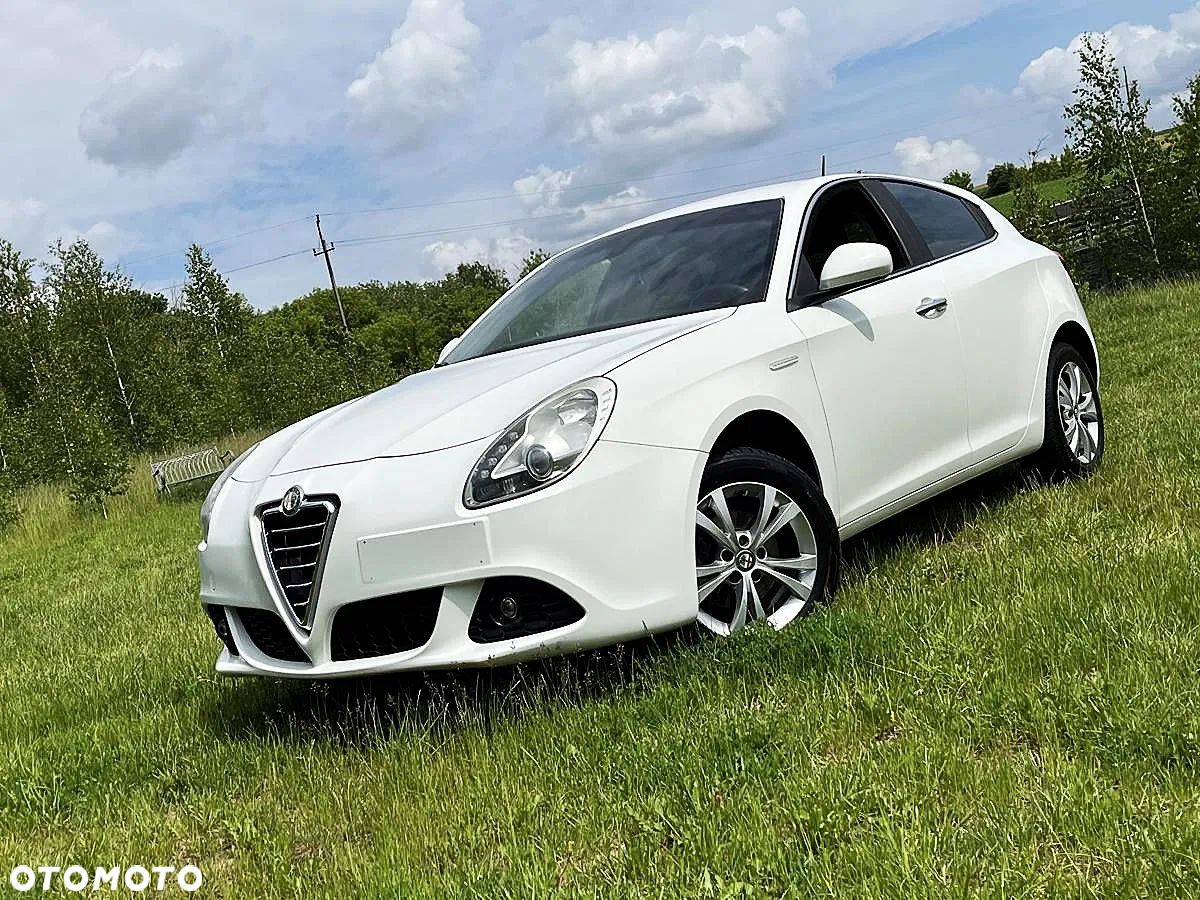 Alfa Romeo Giulietta - 1