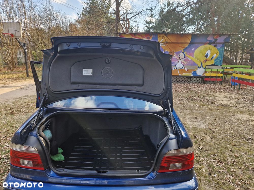 BMW Seria 5 520d - 15