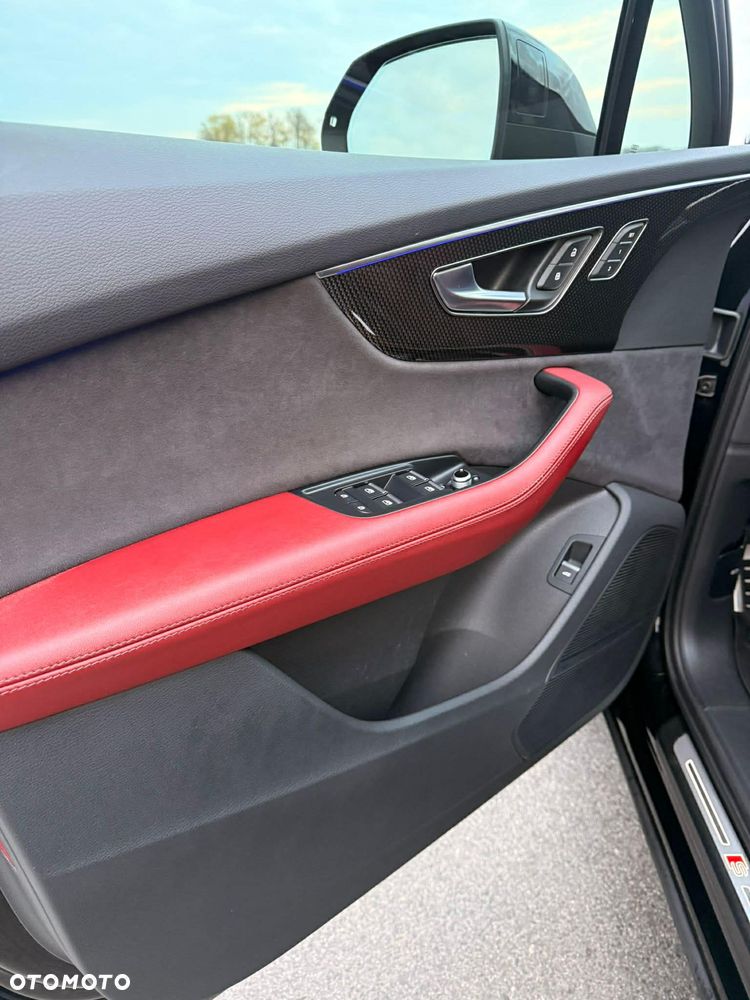 Audi SQ7 - 16