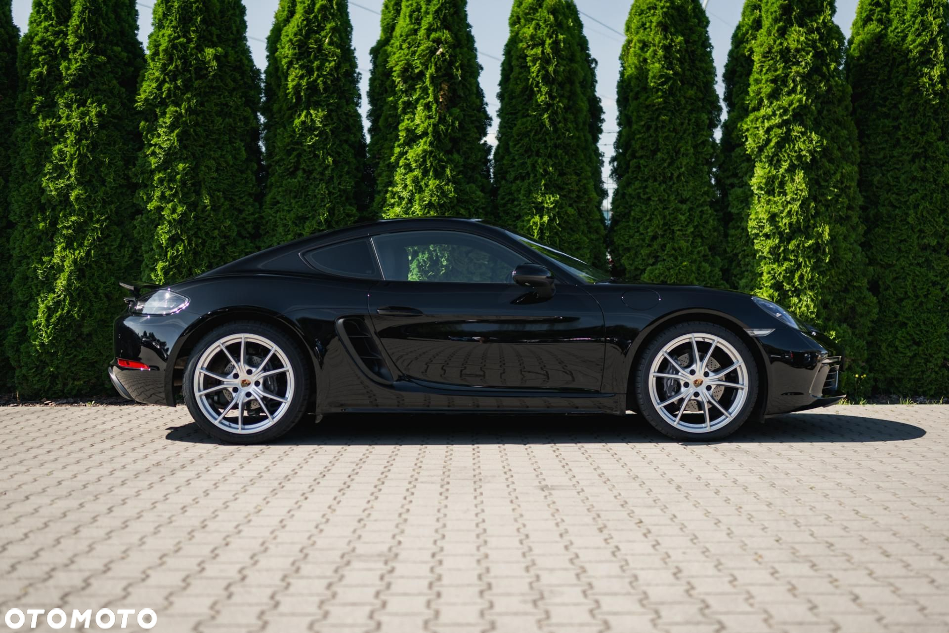 Porsche 718 Cayman - 8