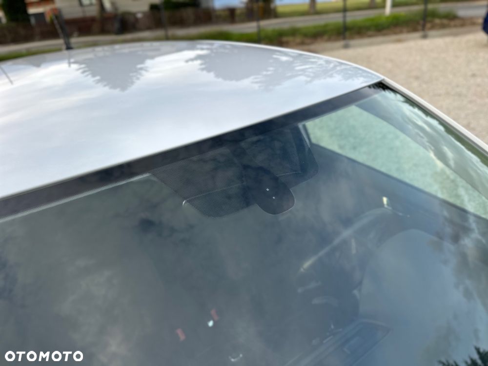 Skoda Fabia 1.0 MPI Edition - 33