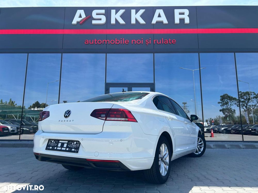 Volkswagen Passat 2.0 TDI DSG Comfortline - 6
