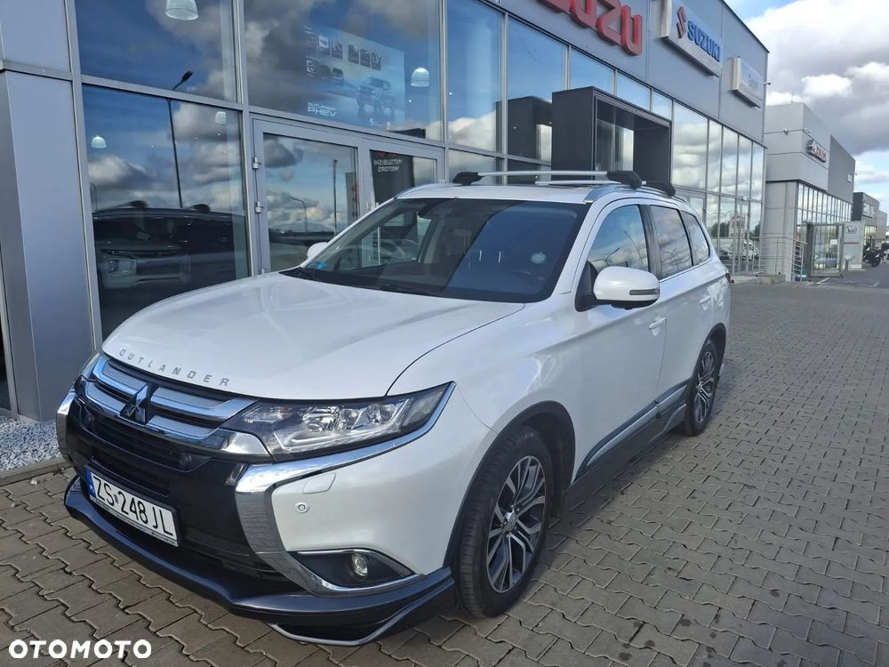 Mitsubishi Outlander 2.0 Instyle Navi 4WD CVT - 7