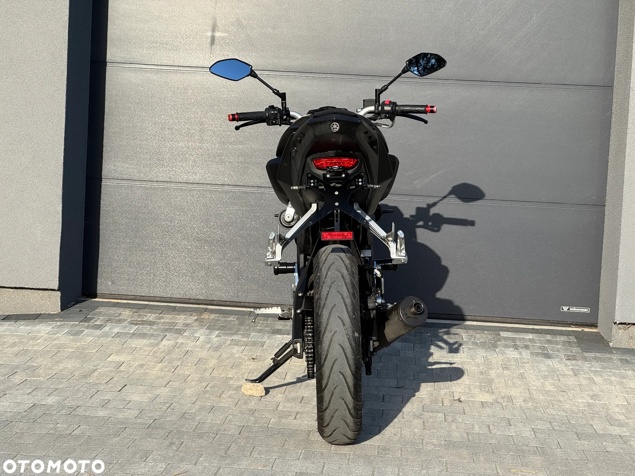 Yamaha MT - 8