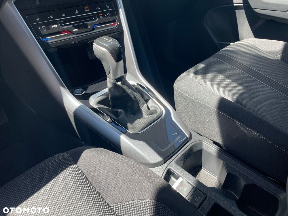 Volkswagen T-Roc 1.5 TSI Life Plus DSG - 25