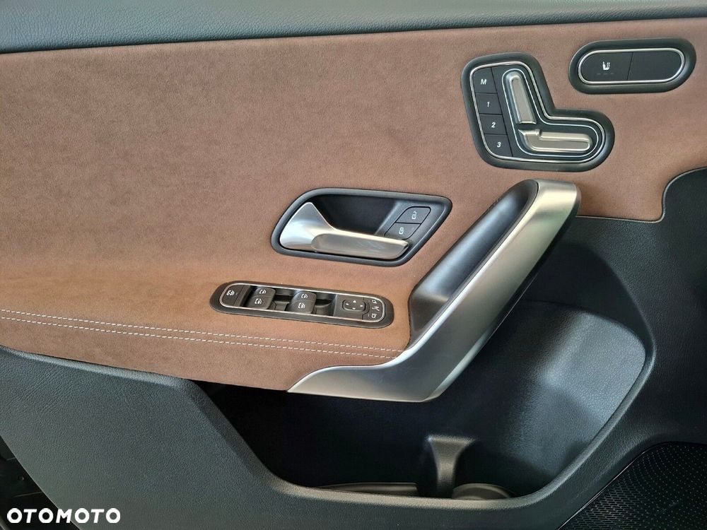 Mercedes-Benz Klasa A - 12