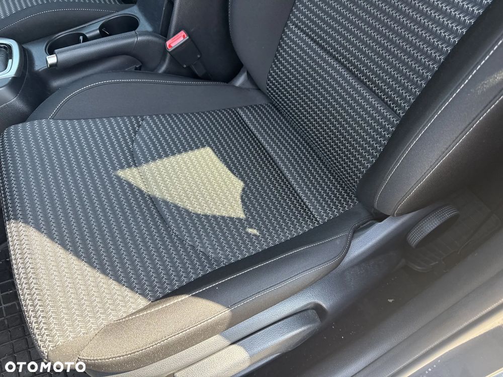 Kia XCeed 1.5 T-GDI M DCT - 12