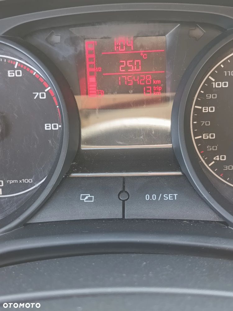 Seat Ibiza 1.4 16V Reference - 17