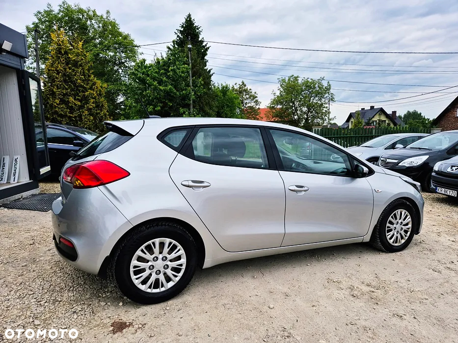 Kia Ceed Cee'd 1.4 XL - 12