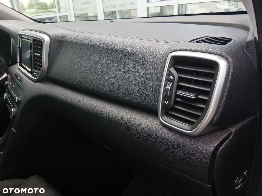 Kia Sportage 1.6 GDI M 2WD - 27