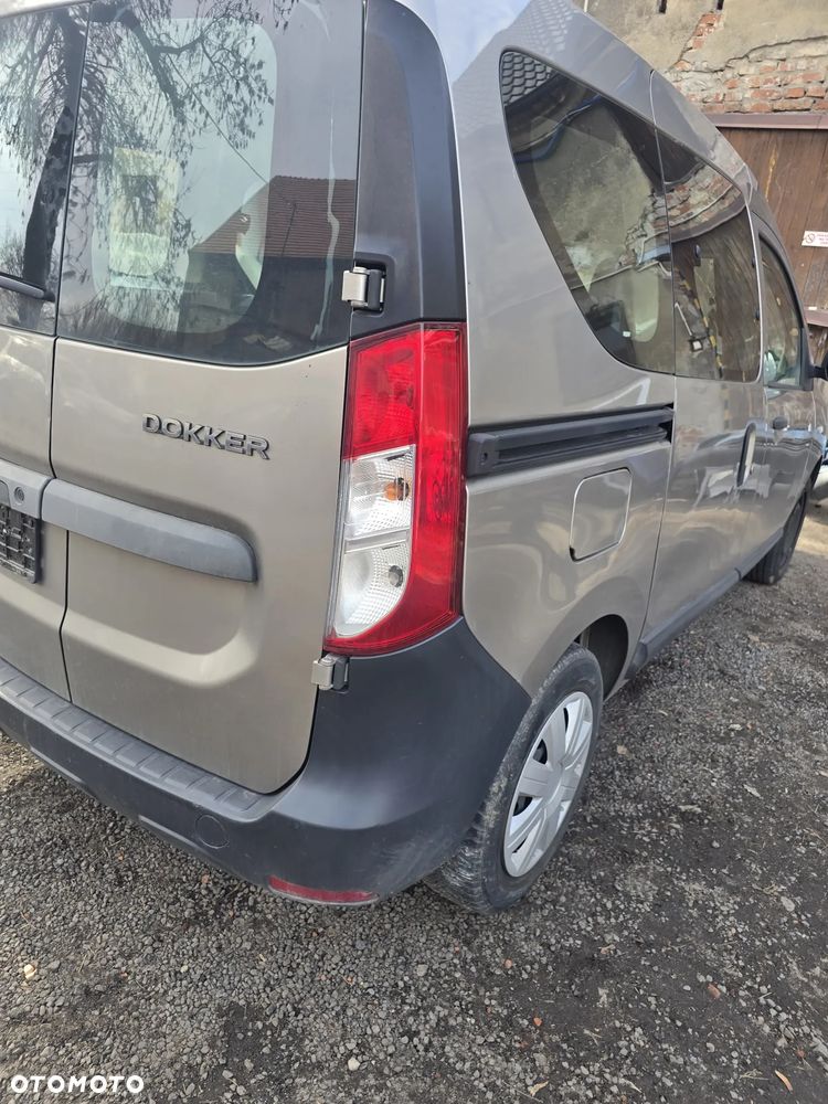 Drzwi  tył prawy Dacia  dokker w  kolorze TEHNK - 2