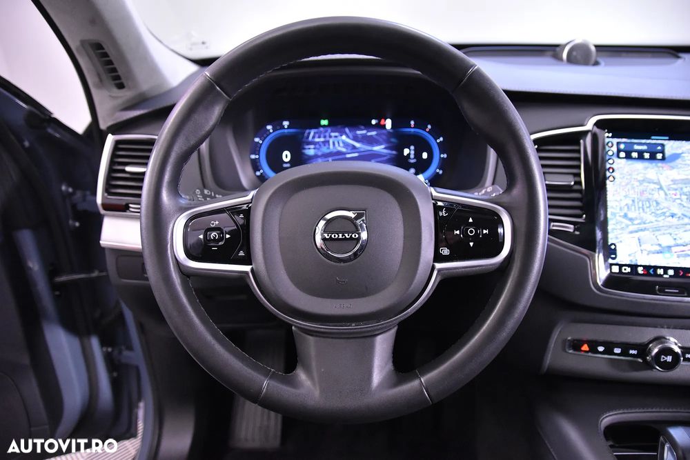 Volvo XC 90 - 18