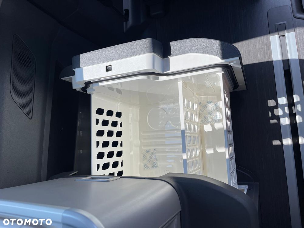 Volkswagen California - 37