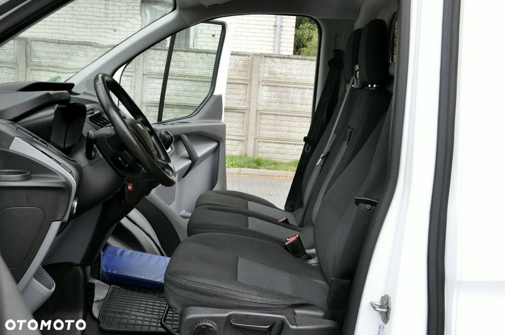 Ford Transit Custom - 9
