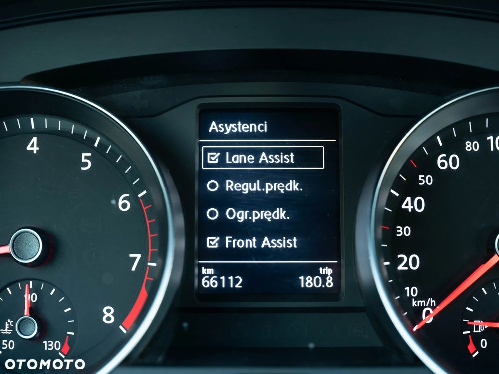 Volkswagen Passat 1.5 TSI EVO Business - 26