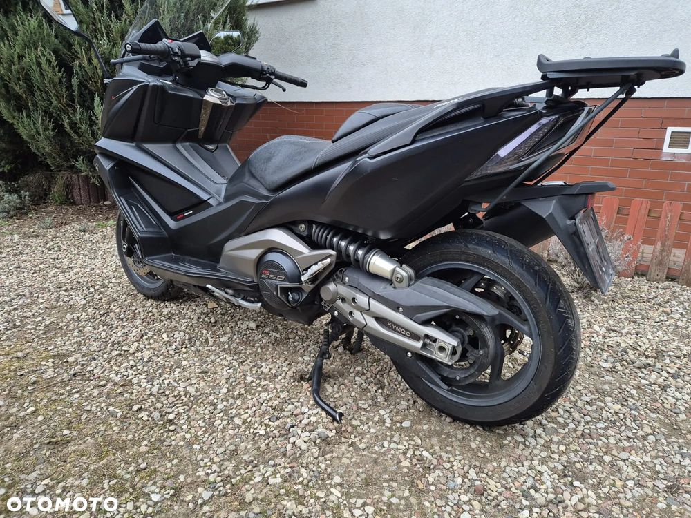 Kymco AK 550 - 7