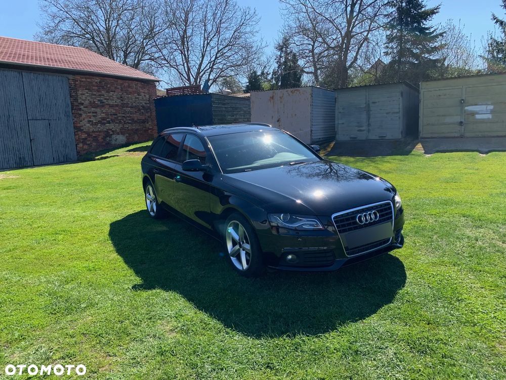 Audi A4 2.0 TDI Limited Edition - 1