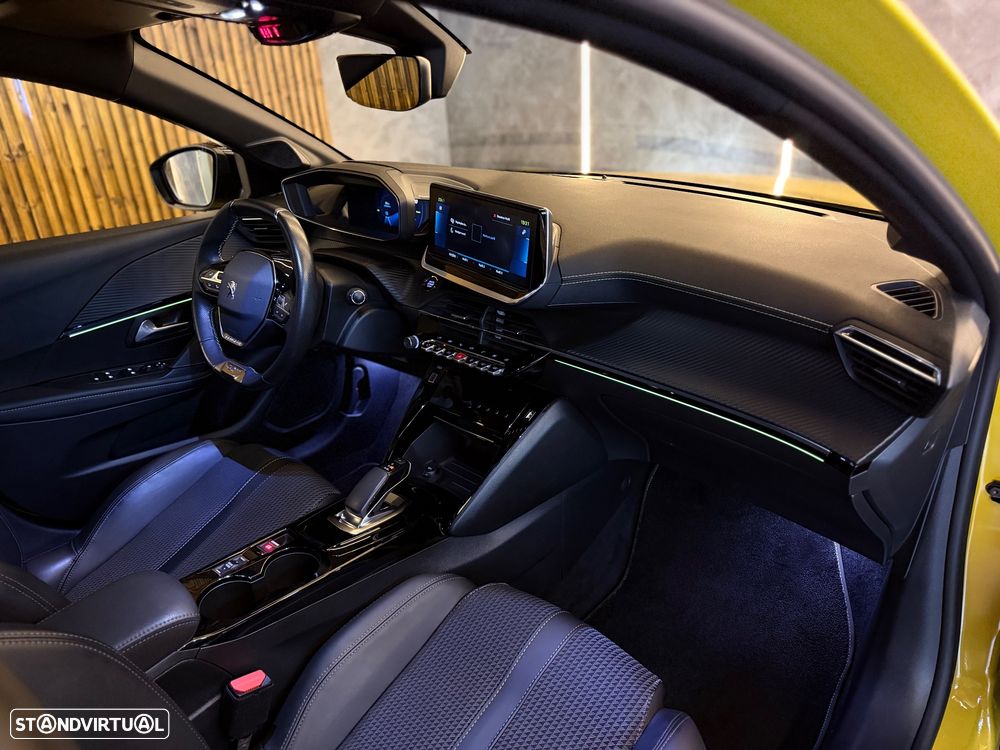 Peugeot e-208 50 kWh GT Pack - 44