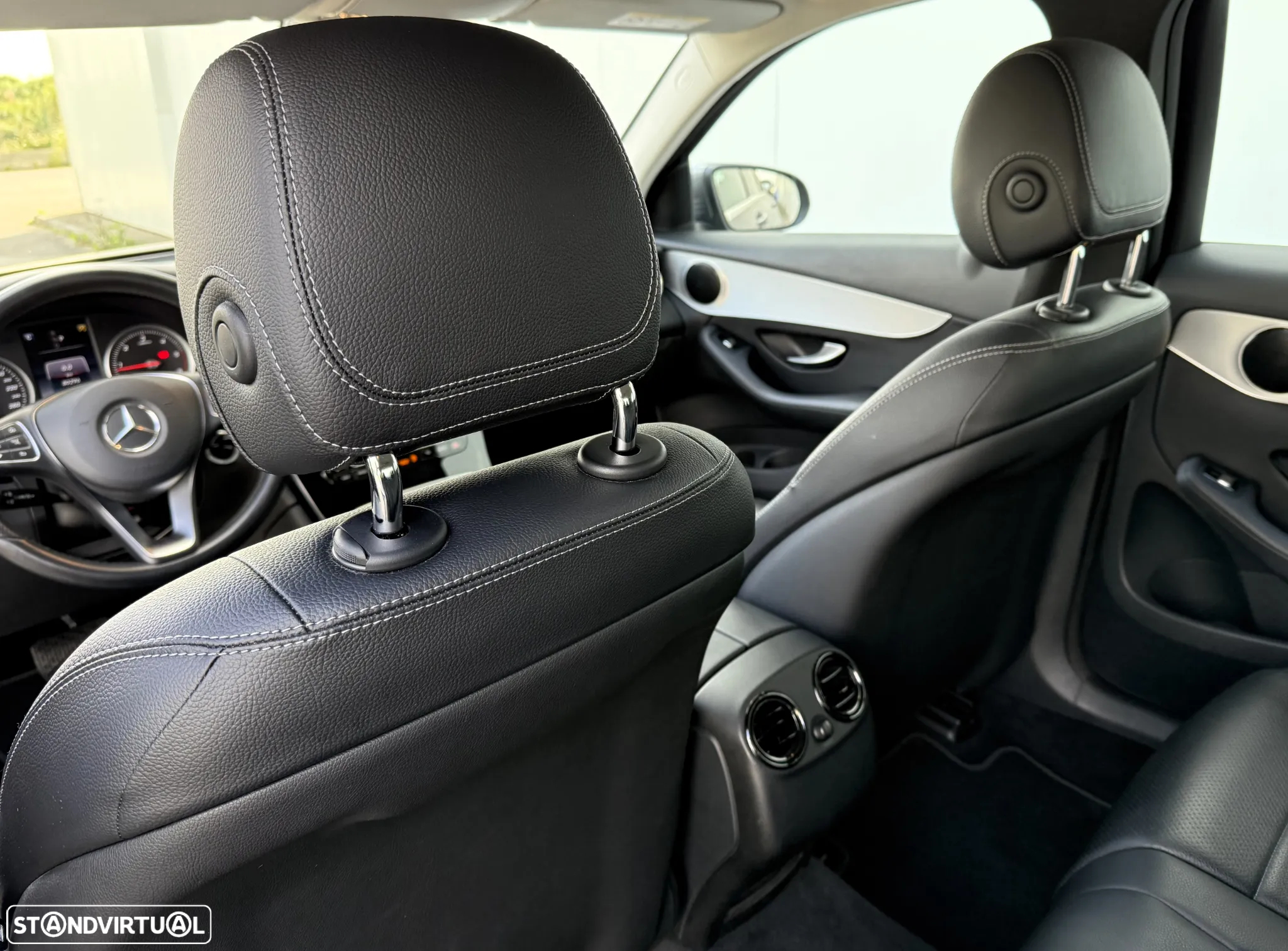 Mercedes-Benz GLC 250 d 4-Matic - 29