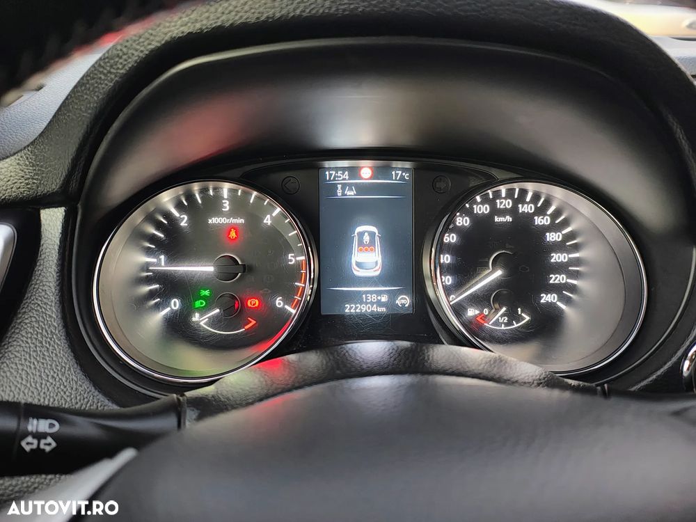 Nissan Qashqai 1.5 DCI TEKNA+ - 15